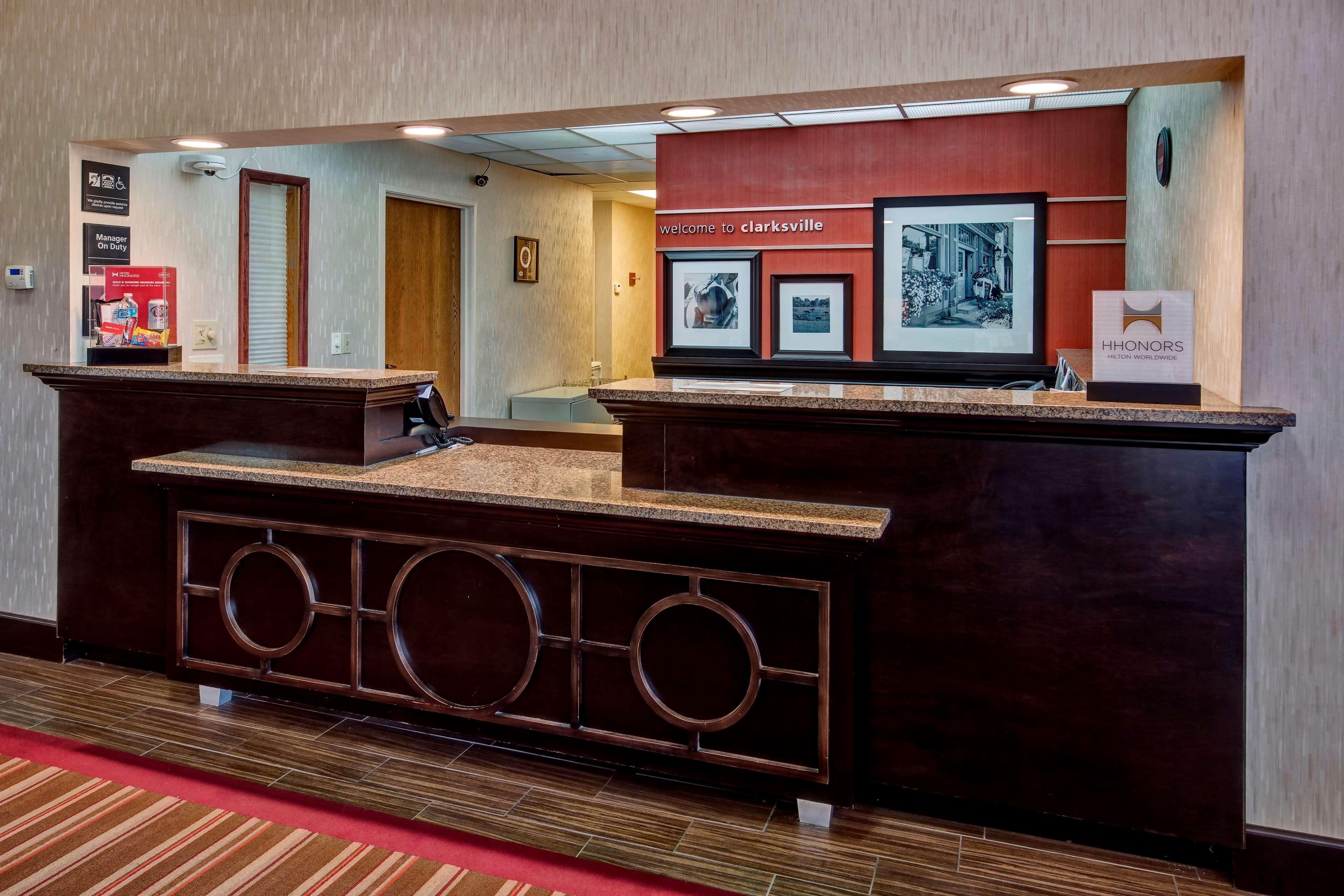 Hampton Inn By Hilton Clarksville Exterior foto